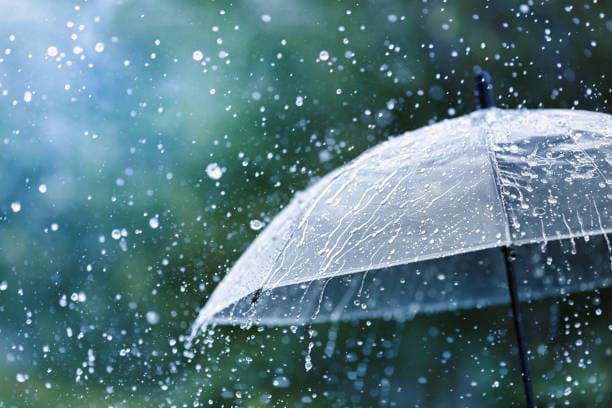 Atenție! Meteorologii anunță ploi, descărcări electrice și grindină pe întreg teritoriul R. Moldova