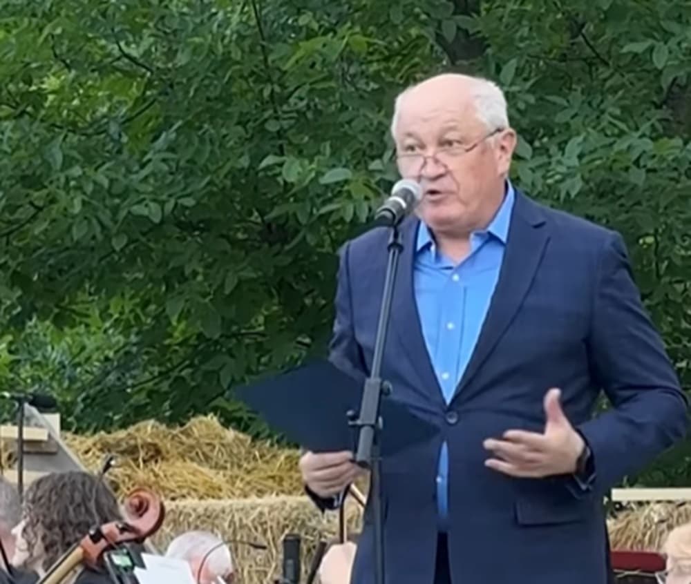 VIDEO // Alexandru Munteanu, la Festivalul „DescOperă”: Cultura, opera și arta contribuie la dezvoltarea neamului. Fără cultură nu suntem neam