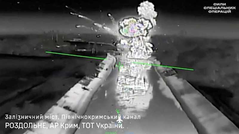 Ucraina revendică distrugerea unui pod feroviar peste Canalul Crimeii de Nord