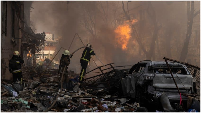Doi morți în urma loviturilor rusești în Ucraina, zeci de răniți de partea ucraineană și rusă