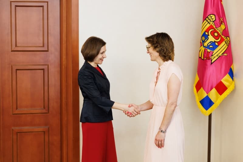 Maia Sandu a discutat cu Jessika Roswall, comisar european pentru mediu, despre avansarea parcursului european al R. Moldova