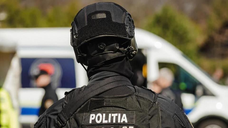 Înșelăciune cu investiții fictive și prejudicii de milioane de lei, investigată în comun de România, R. Moldova și Ucraina