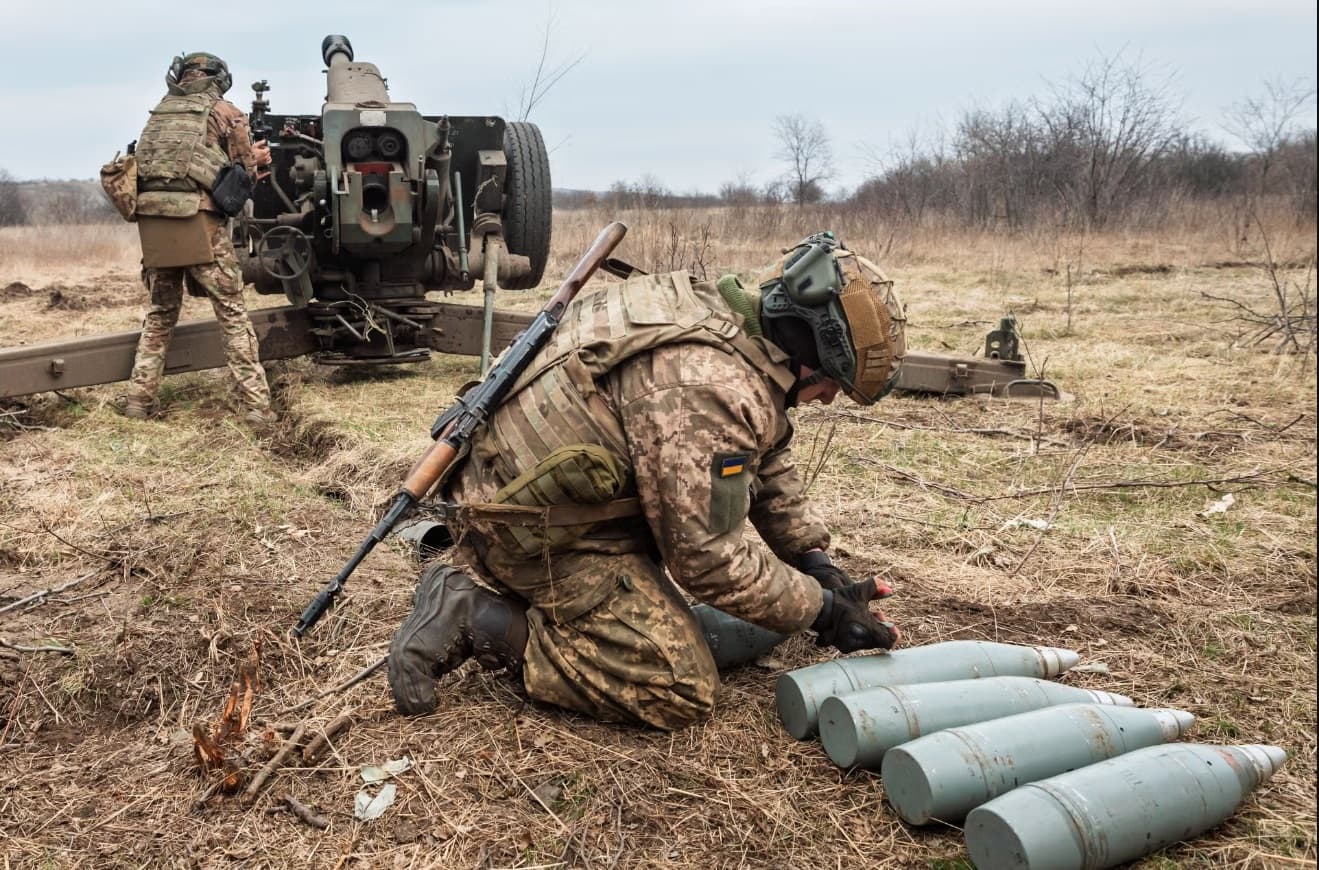 VIDEO // Ucraina a lovit din nou o rafinărie din Rusia, la peste 1.300 de kilometri de front. Zelenski: „Este un răspuns pe deplin just”