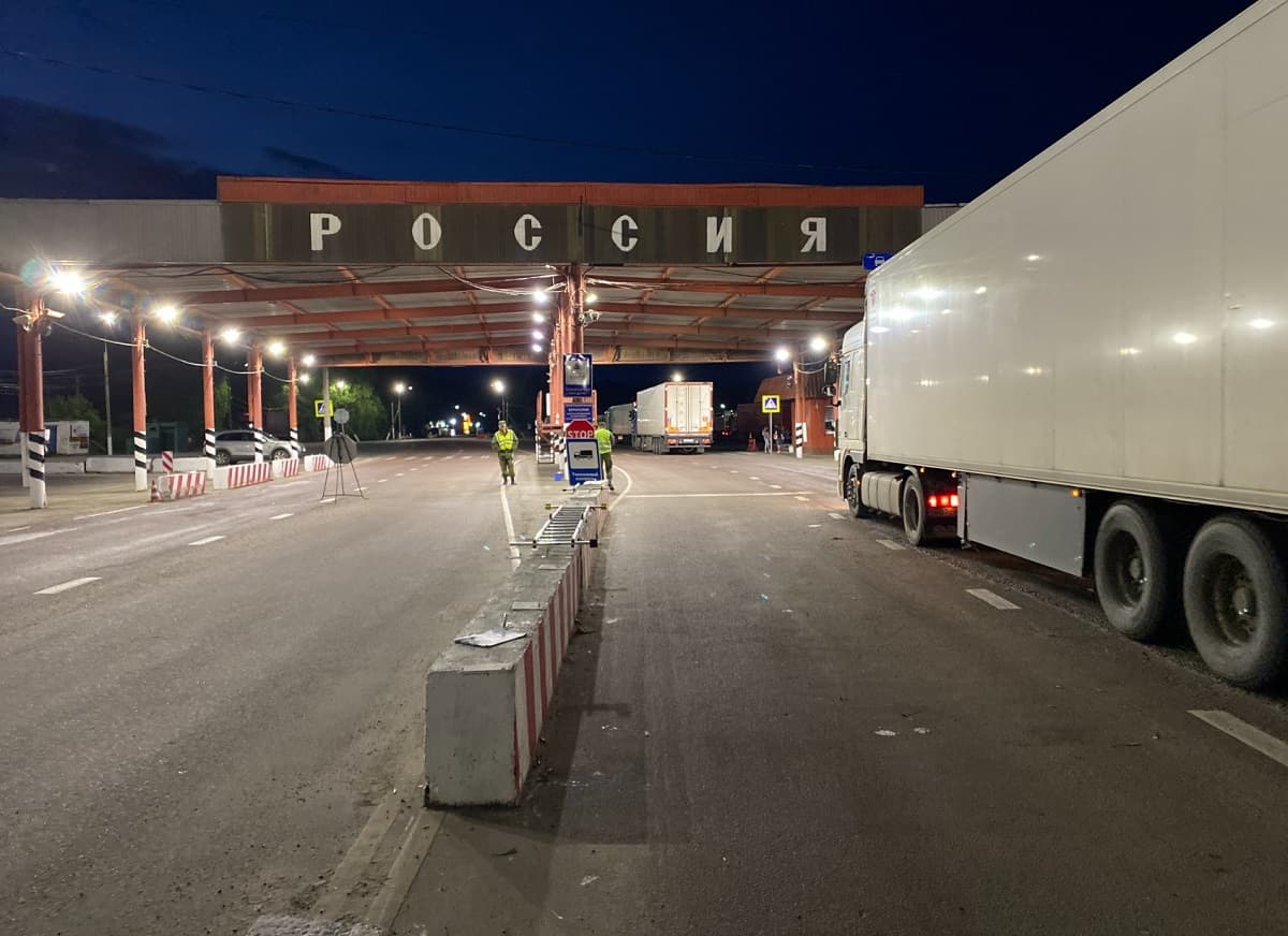 Acces la telefoane, interogatorii și teste cu poligraful. Ce pățesc unii moldoveni la intrarea în Rusia