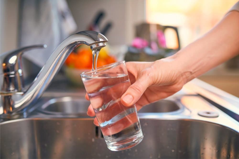 Apă mai scumpă pentru consumatorii casnici din Ungheni, Cantemir și Drochia