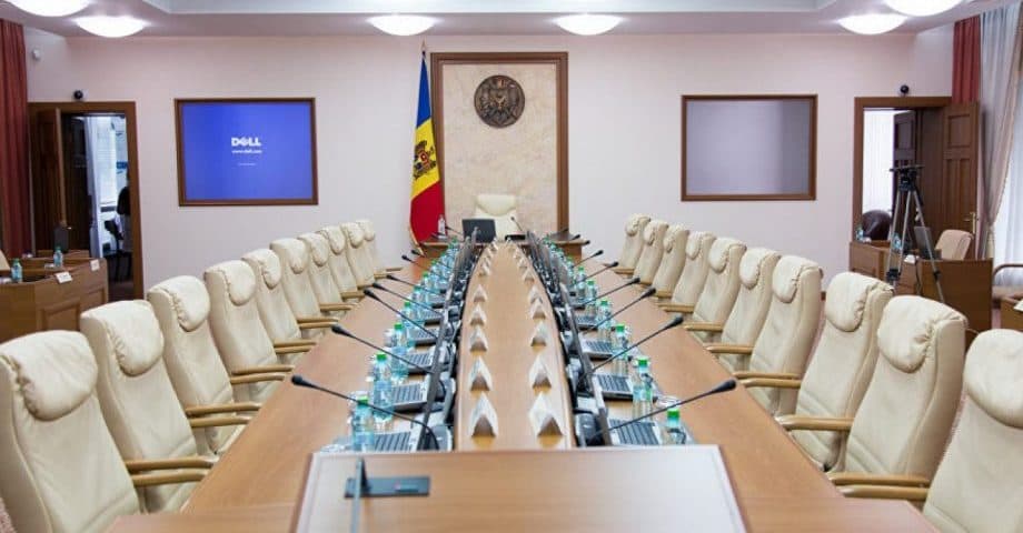 Guvernul se întrunește în prima ședință după demisia lui Alexandru Munteanu. Cinci subiecte pe agendă