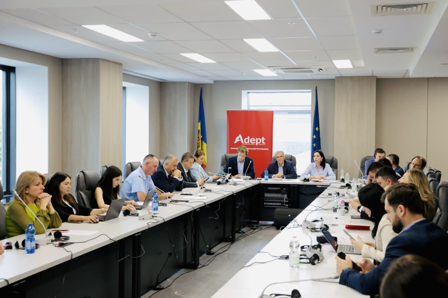 ADEPT propune ca finanțarea de la stat să fie acordată doar partidelor care obțin cel puțin 2% din voturi