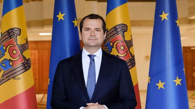 Vasile Tofan merge azi în Parlament pentru a cere votul de încredere