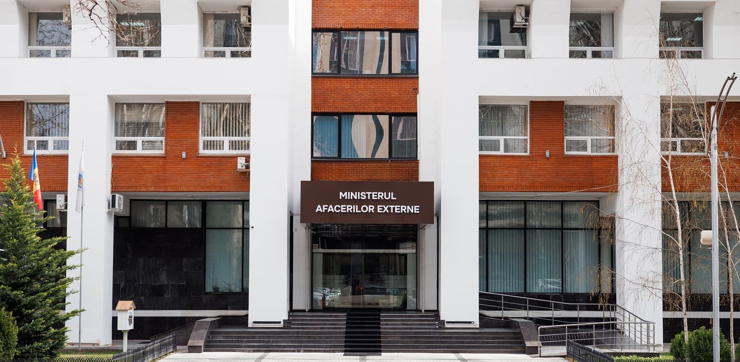 MAE avertizează cetățenii să evite călătoriile neesențiale în Orientul Mijlociu