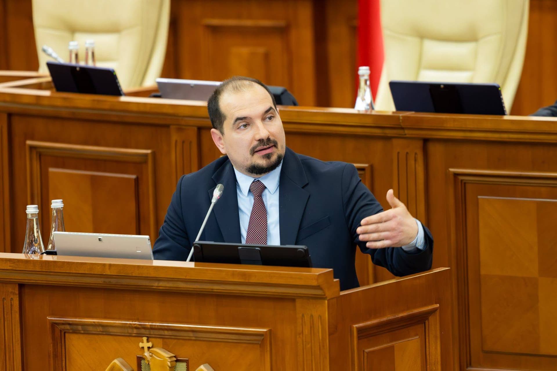 O mie de decizii privind amalgamarea voluntară, adoptate. Anunțul lui Alexei Buzu în Parlament