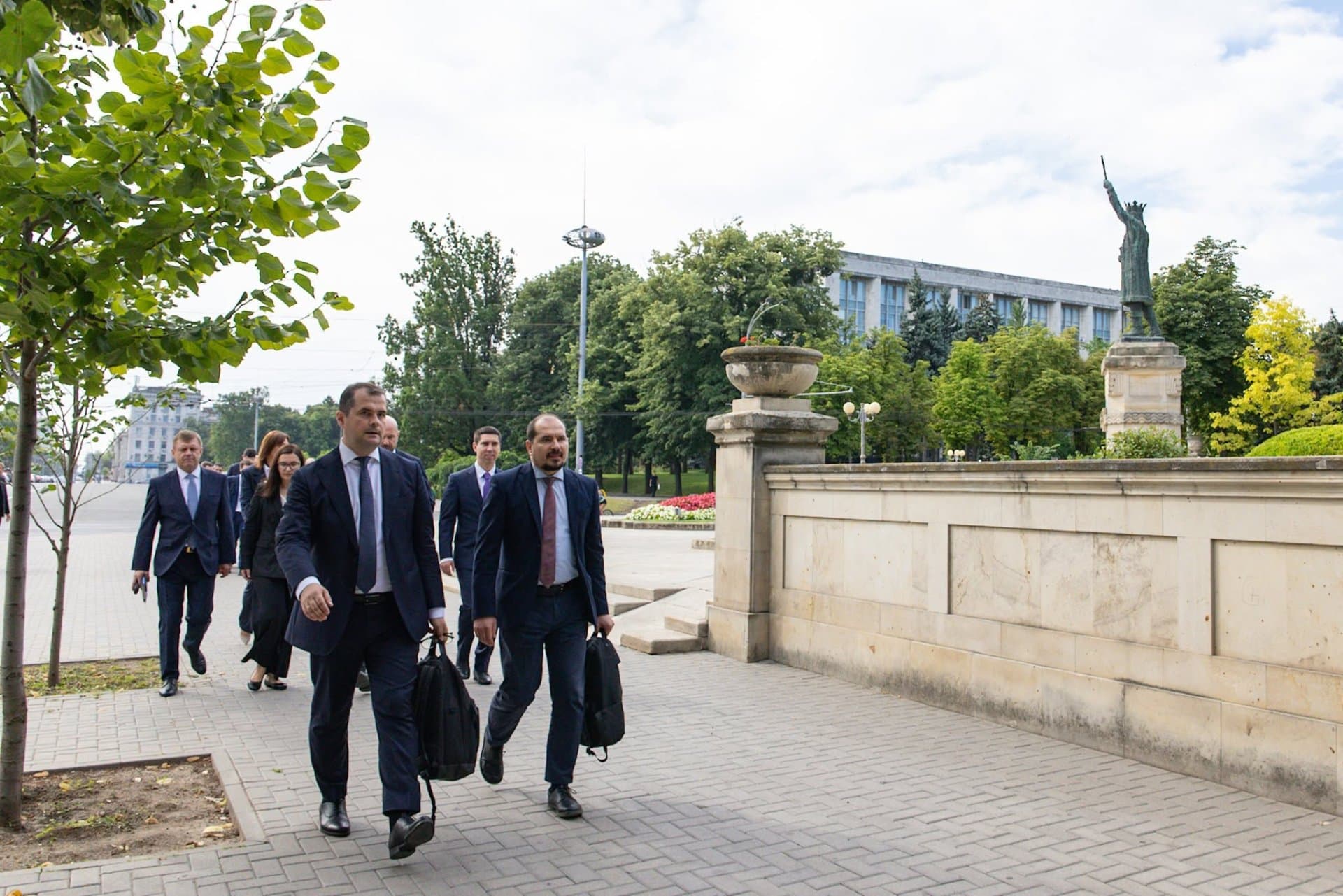 Vasile Tofan: „Îmi doresc ca prima vizită oficială în calitate de premier să fie în România”