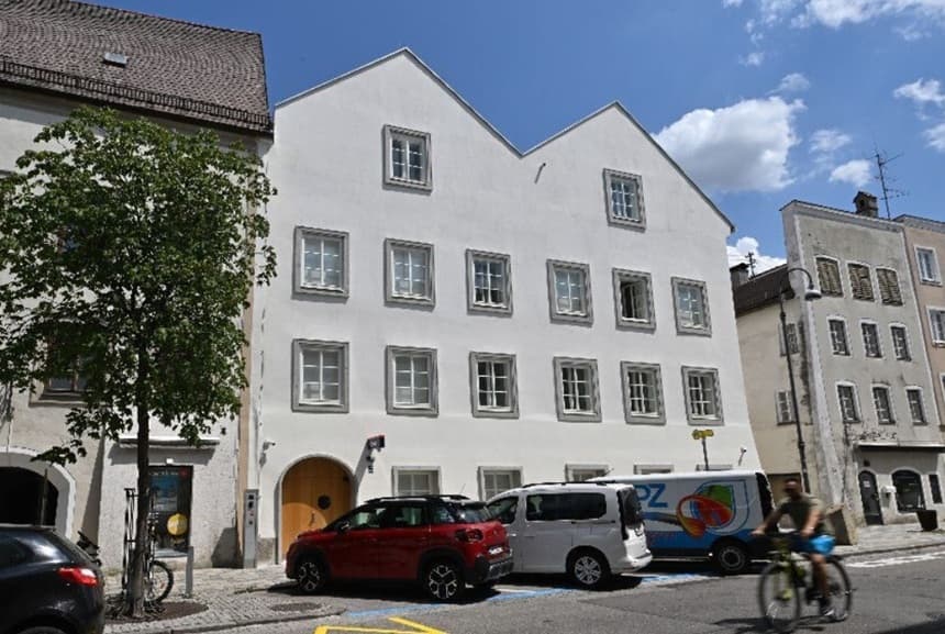 Austria deschide un comisariat de poliţie în casa natală a lui Hitler