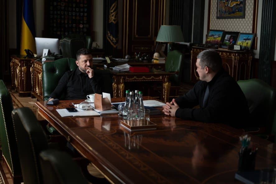 Mihailo Fedorov, fostul şef al Apărării din Ucraina, se poziţionează împotriva lui Zelenski după ce a fost demis