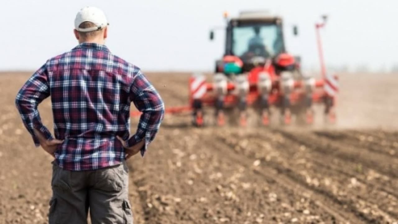 Forța Fermierilor: Agricultorii se confruntă cu o criză acută de motorină