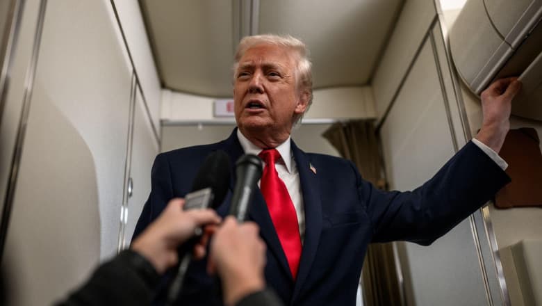 Trump afirmă că SUA „discută chiar acum cu Iranul”. Ce are de gând să-l întrebe pe Putin