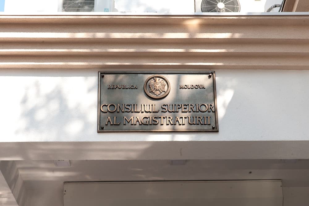 Judecătorul Angela Catană, eliberată din funcție de CSM, după ce nu a promovat evaluarea externă