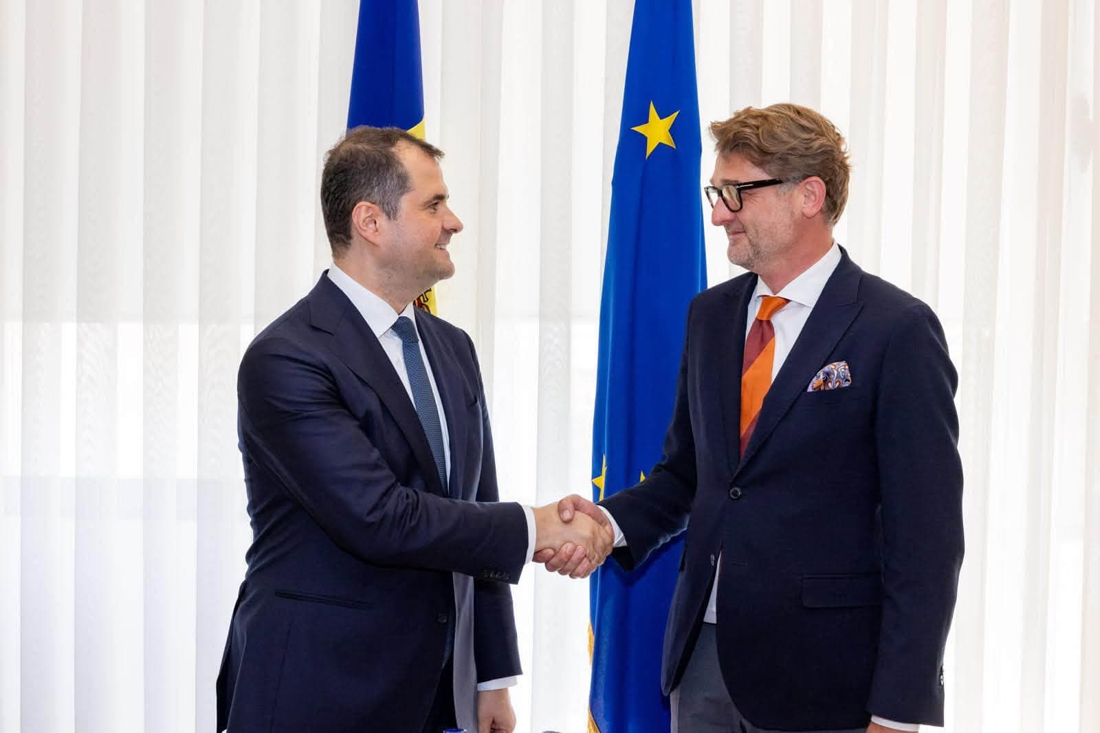 Ambasadorul României, după întrevederea cu Vasile Tofan: R. Moldova are resursele, energia și potențialul pentru a deveni o destinație atractivă pentru investiții