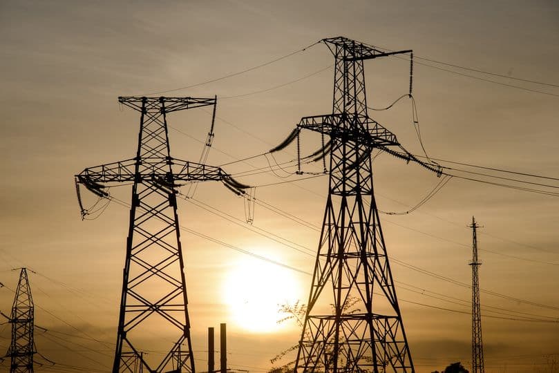 Energocom anunță un deficit de energie electrică în această după-amiază și face apel la economisire