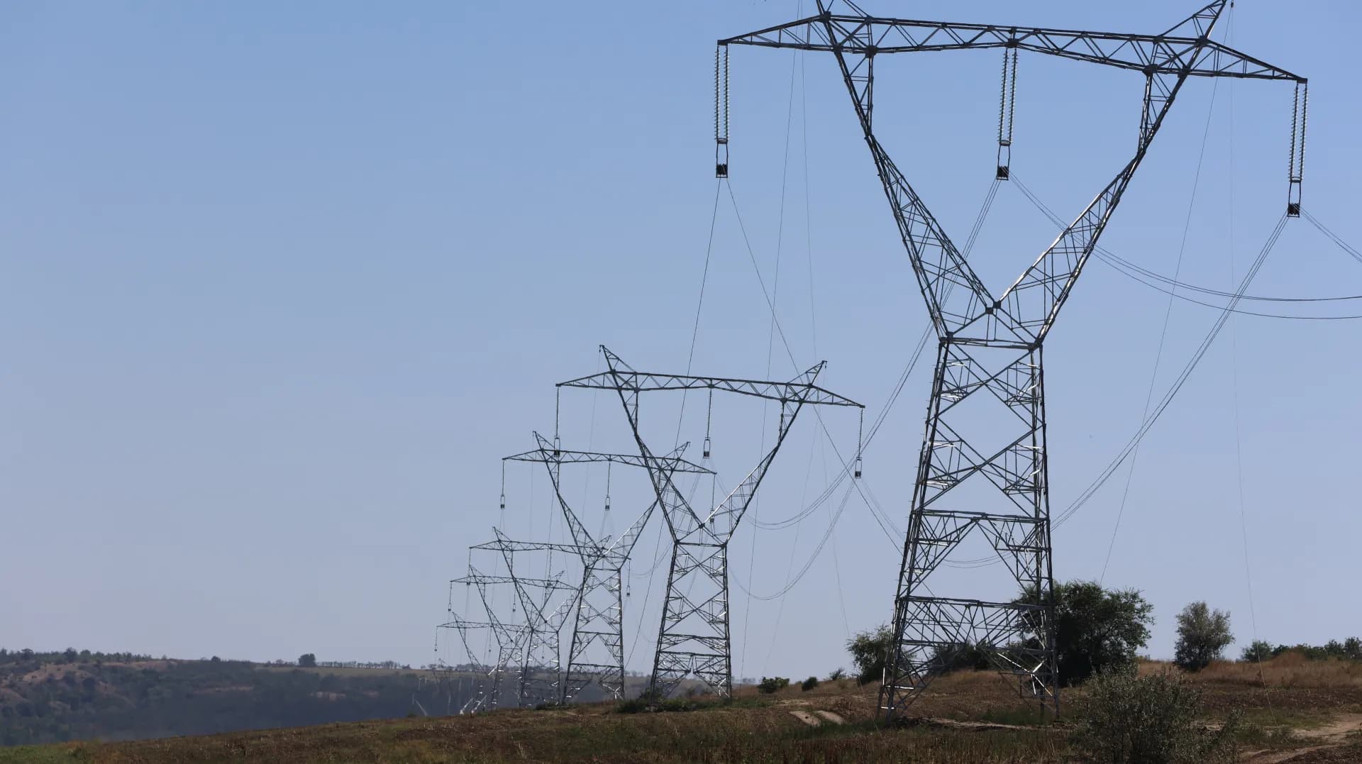 Linia electrică Bălți-Dnestrovsk, grav avariată în urma calamităților naturale