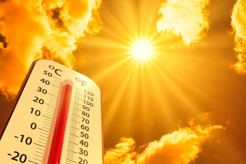 Caniculă și pericol excepțional de incendii în R. Moldova. Temperaturile vor urca până la +36°C
