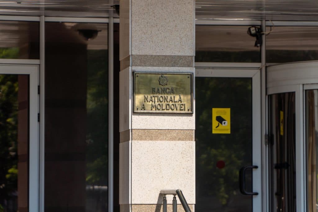 BNM emite două monede dedicate celor 35 de ani de la proclamarea Independenței R. Moldova