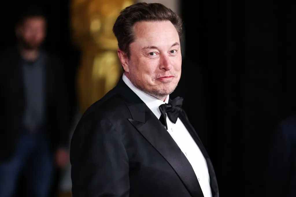 Elon Musk poate da fiecărui om de pe Pământ câte 70 de dolari și tot rămâne cel mai bogat din lume