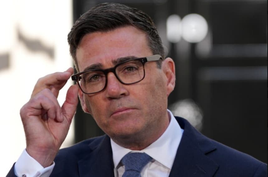 Premierul britanic Andy Burnham merge la Kiev în prima sa vizită oficială în afara ţării