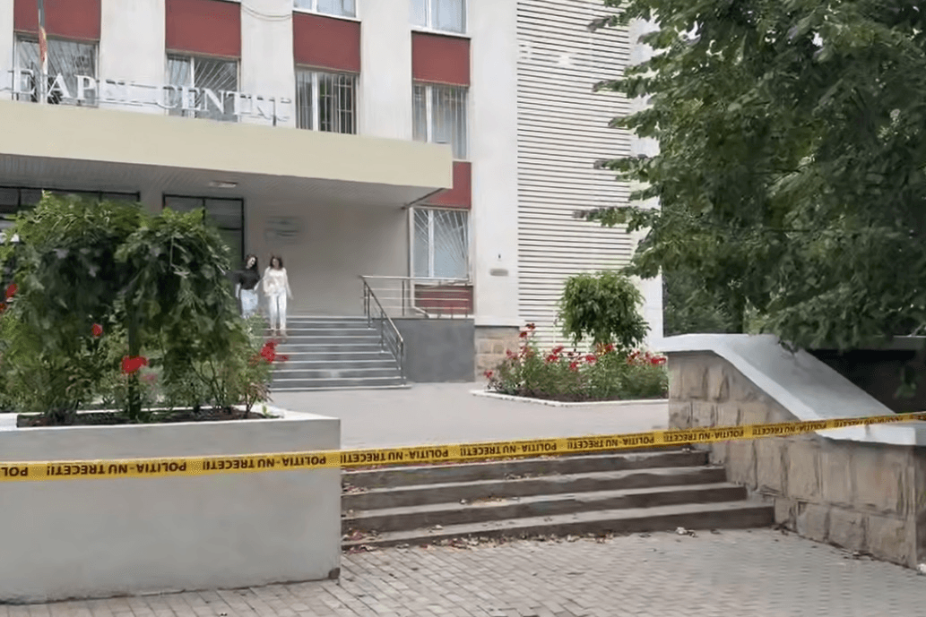 Curtea de Apel, evacuată după o alertă cu bombă. Urma prima ședință în dosarul condamnării lui Plahotniuc