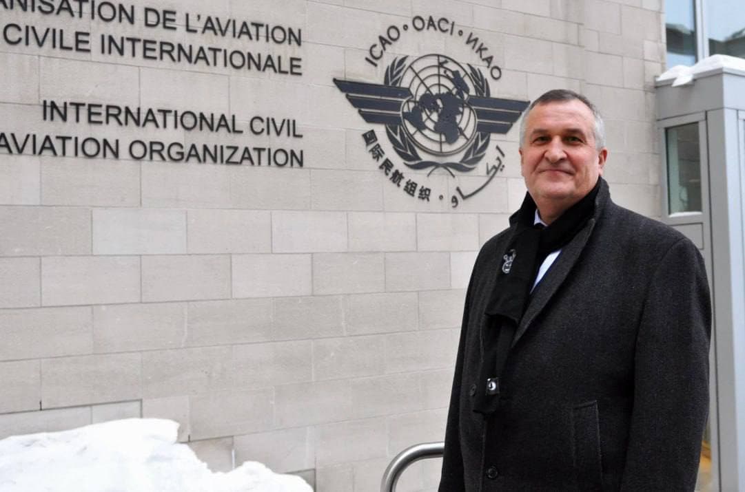 VIDEO // Aviația R. Moldova, împinsă spre „lista neagră”? Expert: Ingerințele politice și cazul FlyOne pun în pericol întregul sector