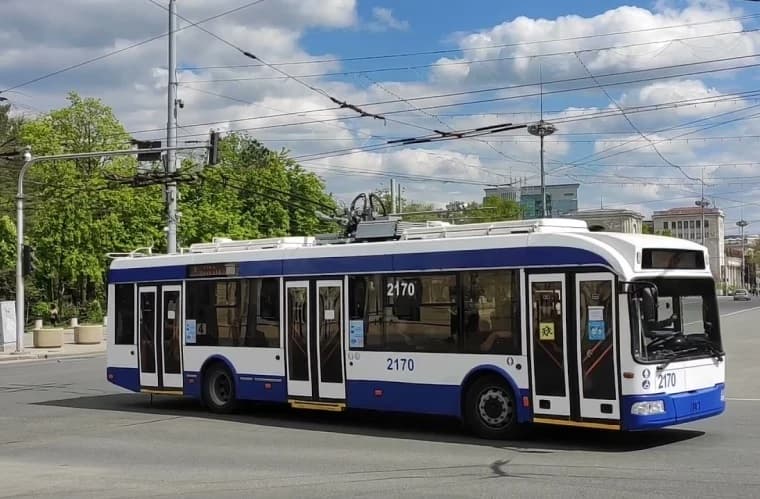 Drumuri închise în centrul capitalei, de Ziua Independenței. Se vor modifica rutele transportului public