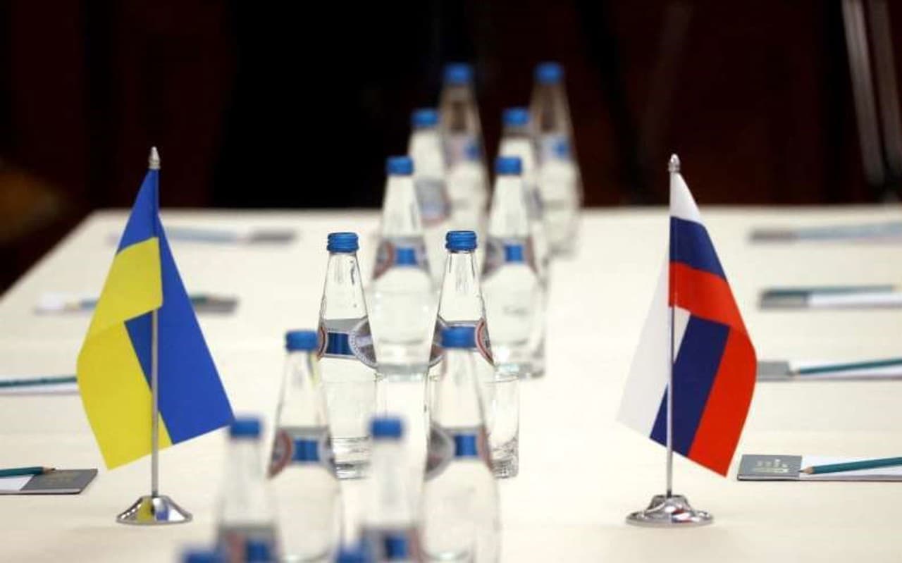 Negocierile de pace dintre Ucraina și Rusia s-ar putea relua în septembrie, anunță Kievul