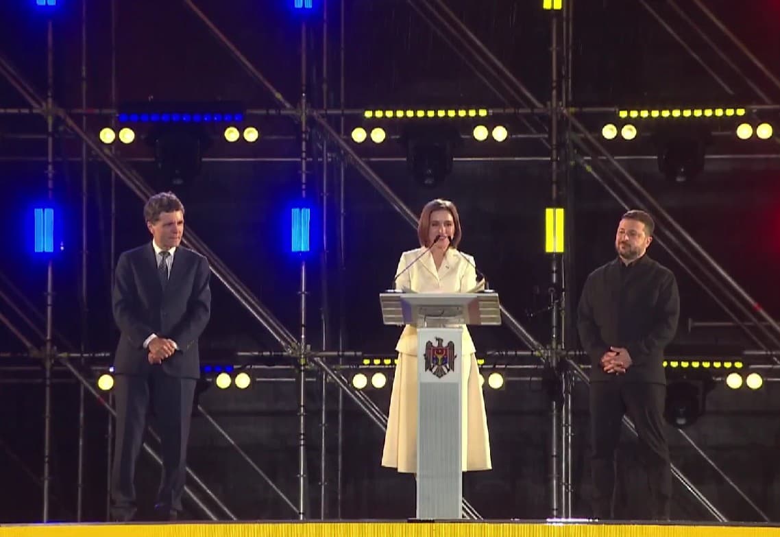 „Mai este puțin până când Republica Moldova să intre acolo unde îi este locul, în UE”. Mesajele lui Sandu, Dan și Zelenski în PMAN