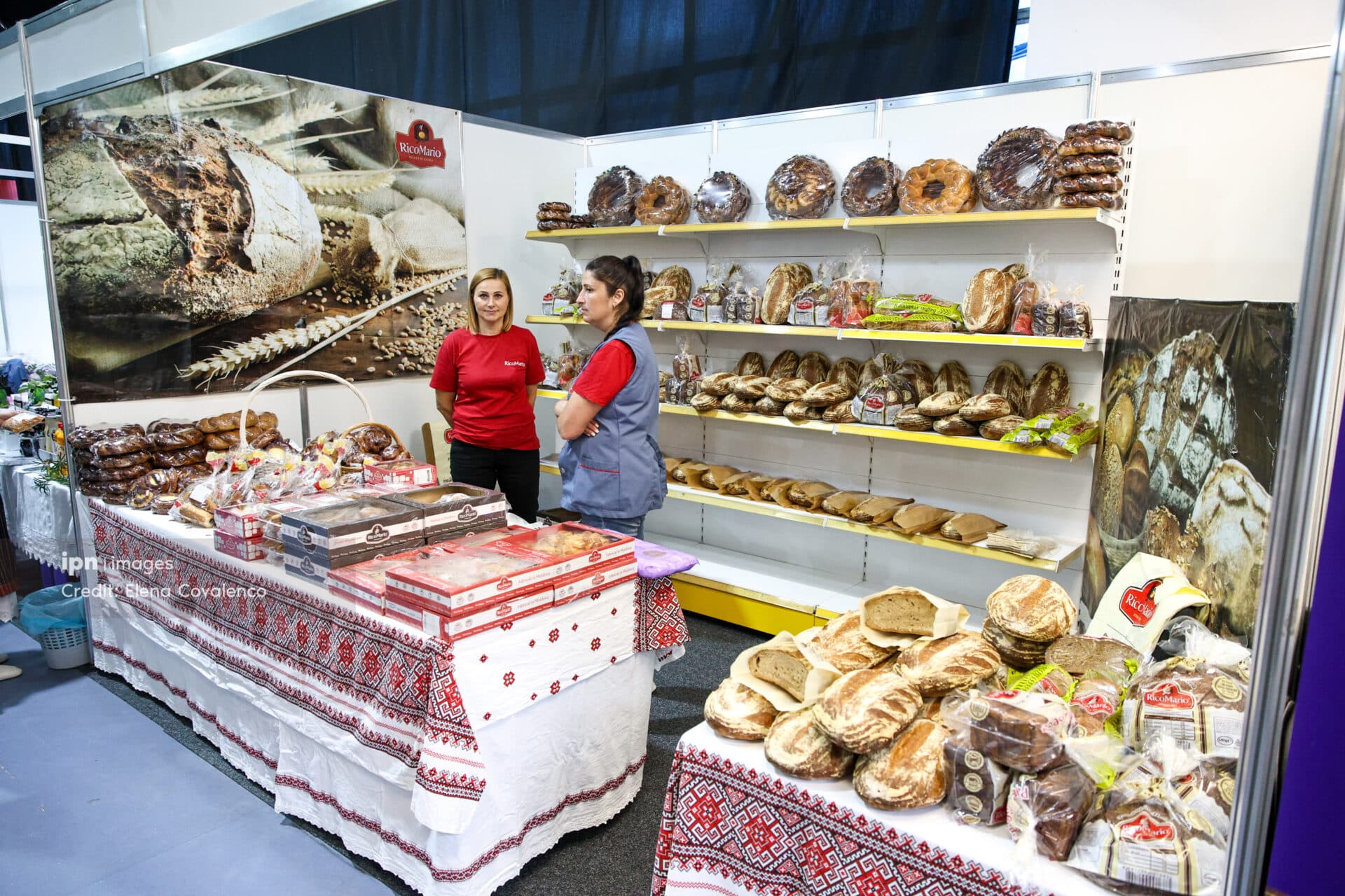 Expoziția „Produs autohton” a fost inaugurată la Moldexpo. Participă peste 300 de producători