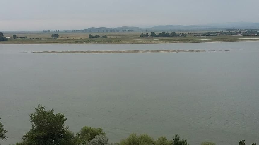 Dunărea dă semne de revenire în vestul şi centrul sectorului bulgăresc, dar restricţiile de navigaţie rămân în vigoare