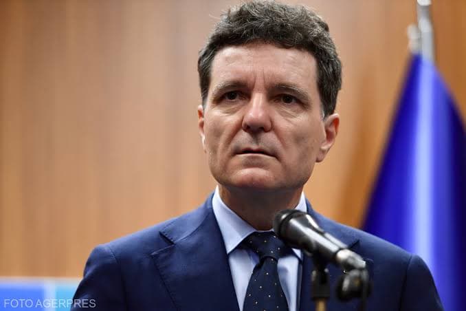 Ziua Limbii Române // Nicușor Dan: Suntem uniți de acest liant valoros al limbii române, care ne ancorează în istorie și ne deschide viitorul