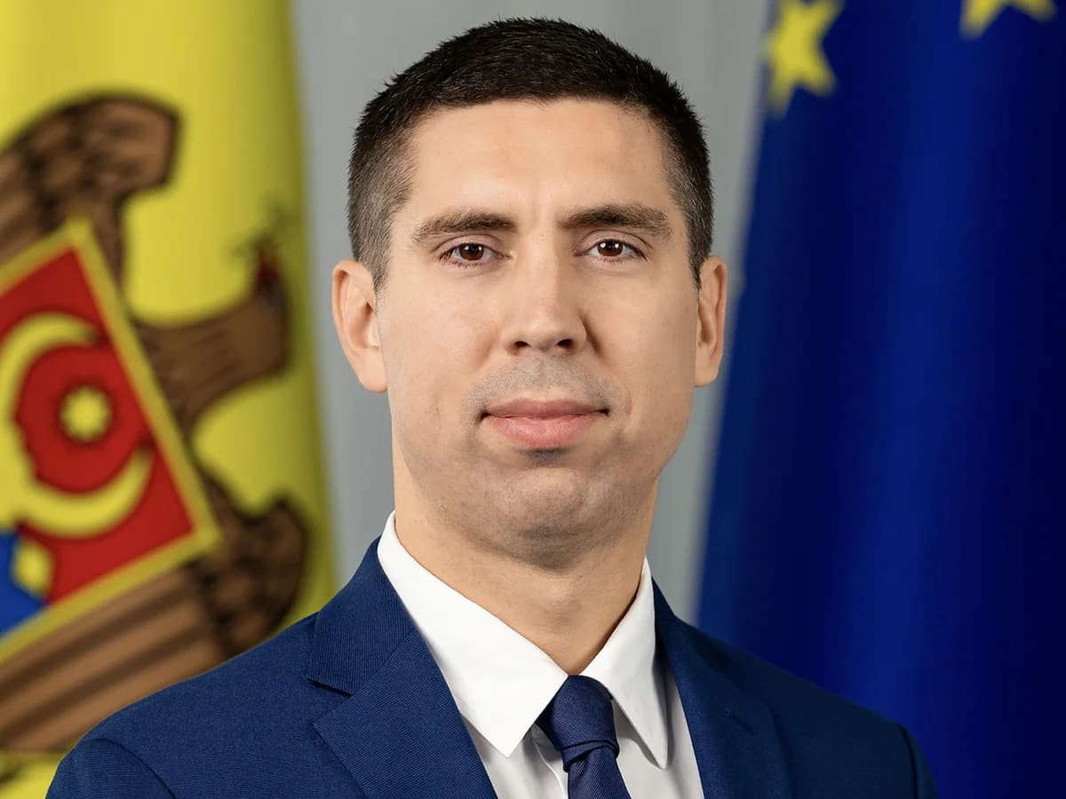Mihai Popșoi va efectua o vizită de lucru în Lituania. Integrarea europeană și securitatea regională, pe agendă