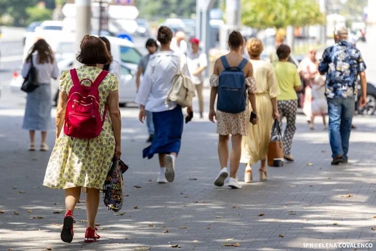 Aproape 20% dintre persoanele ocupate din R. Moldova au muncit fără forme legale în trimestrul II