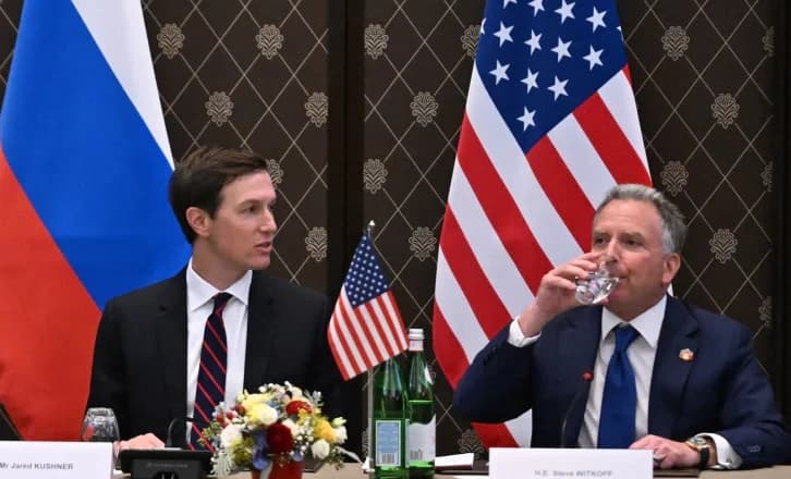 Iulian Chifu // Diplomația milimetrică și punctele câștigate în percepția publică: trimișii lui Trump la Moscova și Kiev