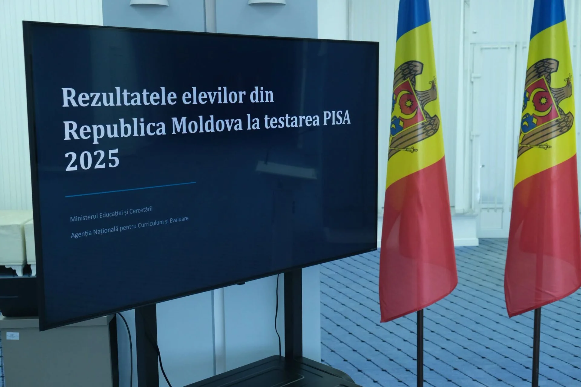 PISA 2025: Peste jumătate dintre elevii din R. Moldova nu ating nivelul minim la matematică și lectură