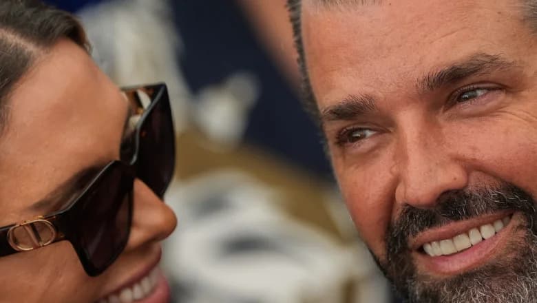 Donald Trump Jr. recunoaște că un oligarh rus care are legături cu Putin i-a finanțat parțial nunta. „Suntem extrem de recunoscători”