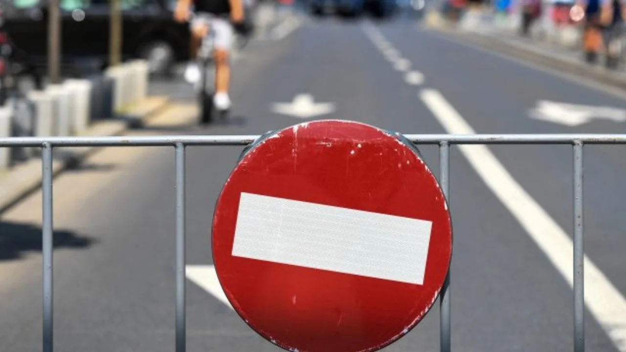 Circulație rutieră sistată în centrul capitalei în perioada Festivalului Etniilor. Mai multe rute de transport public vor fi redirecționate