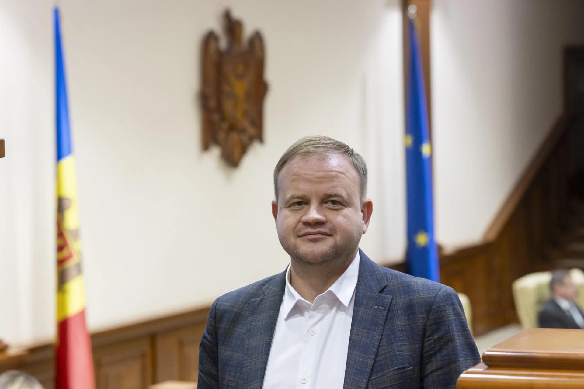 Roman Roșca a preluat conducerea Comisiei parlamentare speciale pentru implementarea politicilor de reintegrare