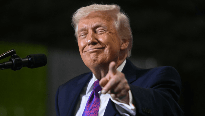 După ce a interzis accesul mai multor publicații la Casa Albă, Trump și-a lansat propria televiziune: „Actualizări în timp real”