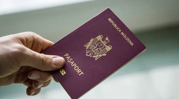 Introducerea tarifelor majorate pentru pașapoarte, amânată până pe 15 octombrie
