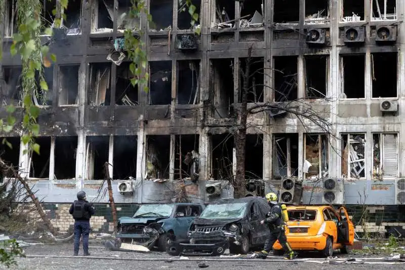 Ucraina: Aproximativ zece explozii puternice s-au auzit la Kiev