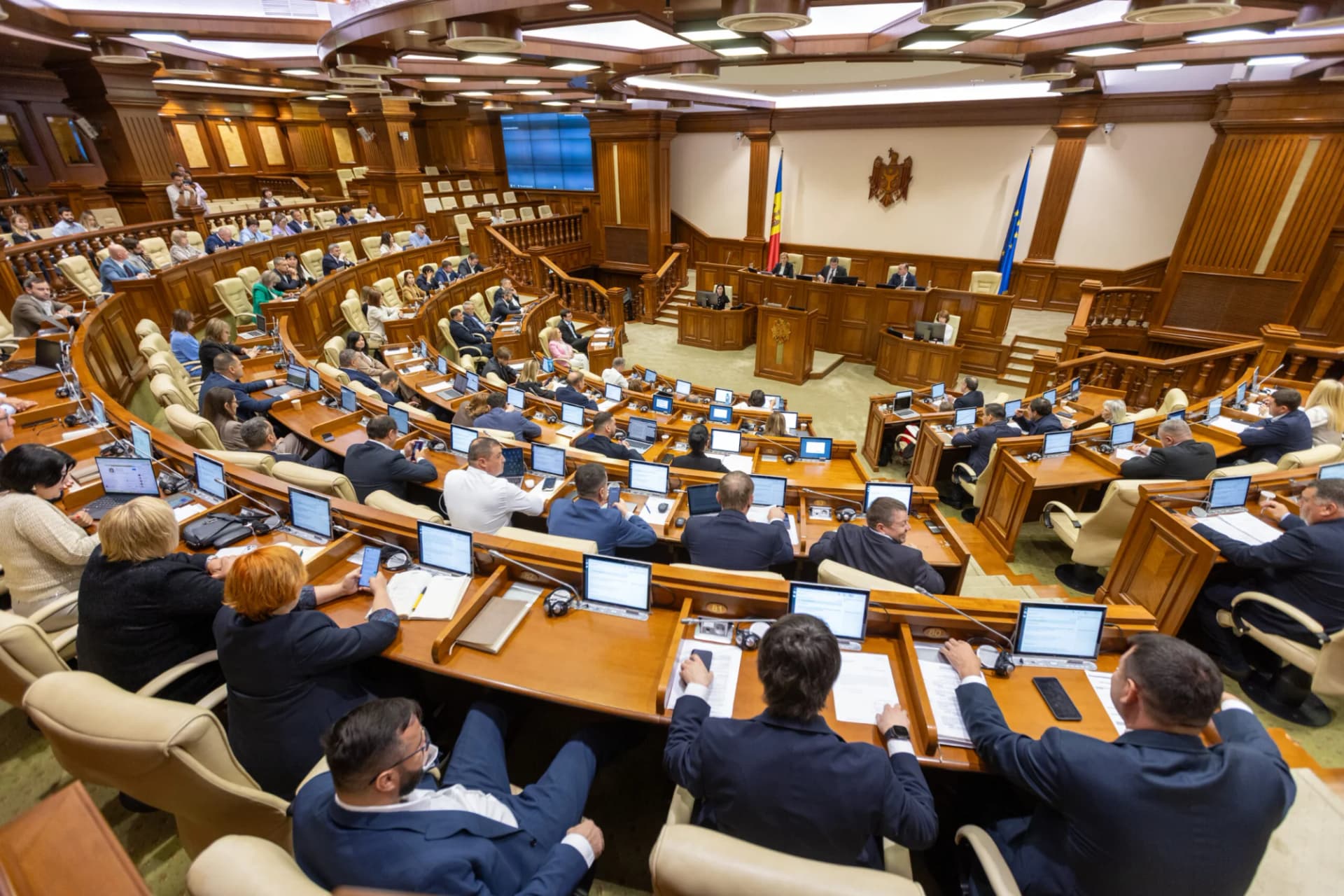Mecanisme noi pentru combaterea proceselor judiciare abuzive împotriva jurnaliștilor și activiștilor