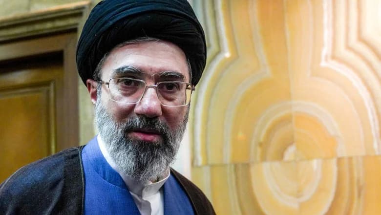 Liderul suprem al Iranului, Mojtaba Khamenei, este în viață, insistă președintele iranian