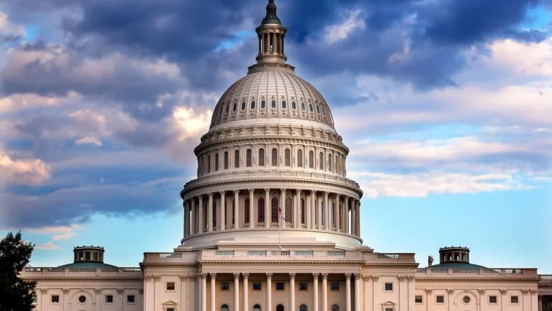 Mai mulți senatorii americani îl îndeamnă pe Trump să retragă invitația adresată lui Putin la summitul G20