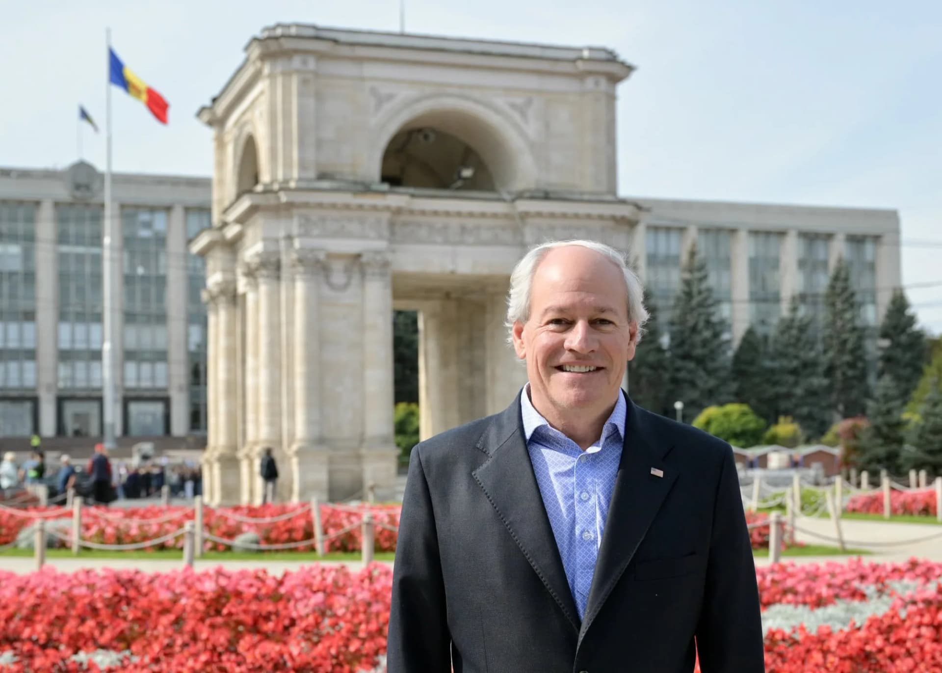„Te salut, Republica Moldova!” Noul ambasador desemnat al SUA, Joseph Mark Burkhalter, a ajuns la Chișinău