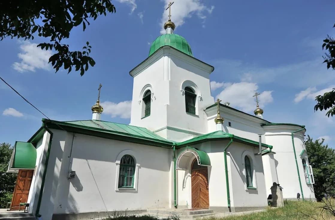 Creștinii prăznuiesc astăzi Înălțarea Sfintei Cruci
